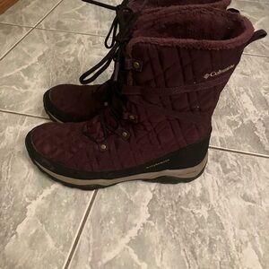 Columbia Women's Burgundy Quilted Waterproof Winter Boots
